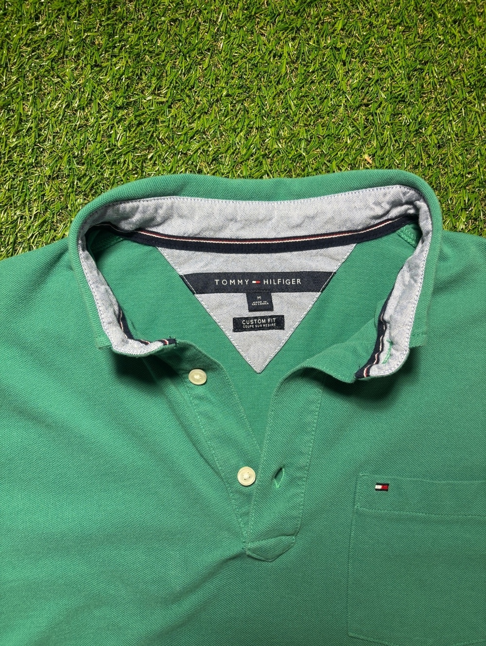 2000s Tommy Hilfiger long sleeve polo